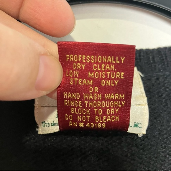 Vintage Susan Bristol 2 by 2 Noah’s Ark hand knit wool sweater womens size large - Picture 3 of 11